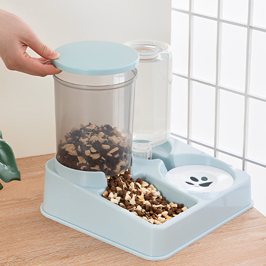 distributeur de croquette avec fontaine a eau