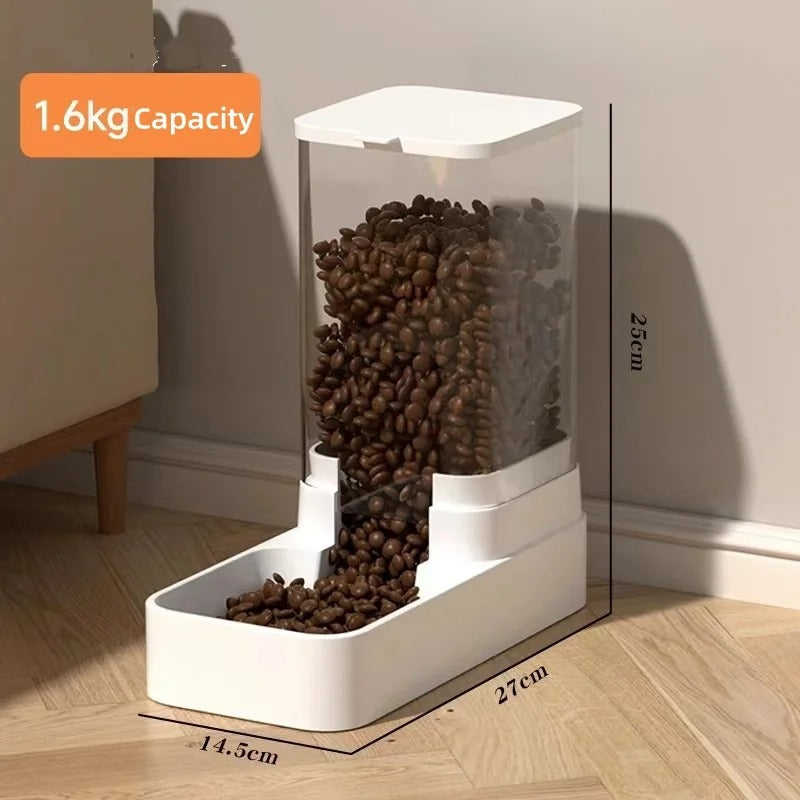 distributeur de croquette pour chat 1.6kg